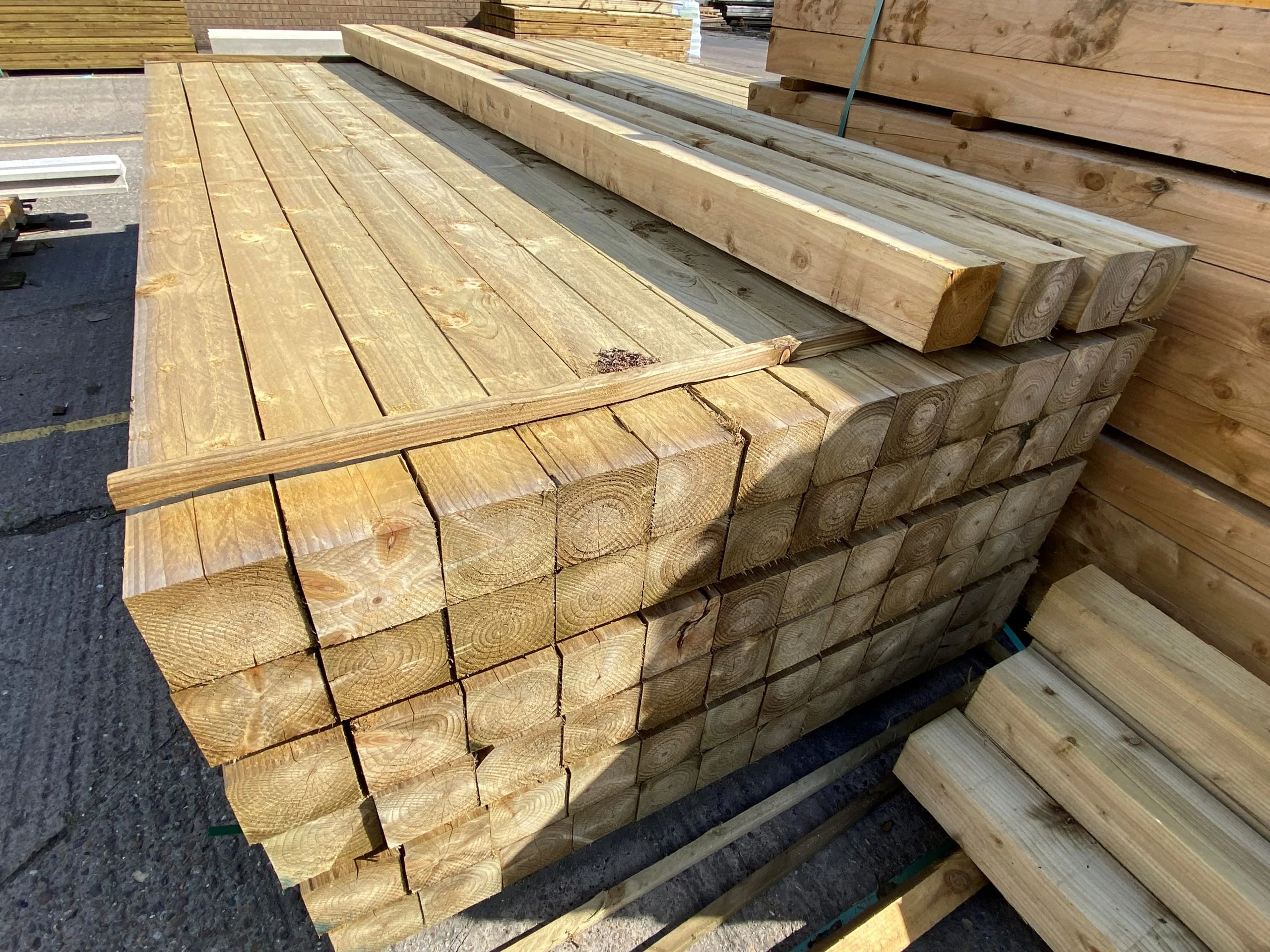 Timber Fence Post - 100mm x 100mm | Bennetts Timber